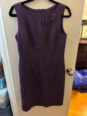 David Meister Purple Textured Sheath Midi Dress with Decorative Buckle - size 10